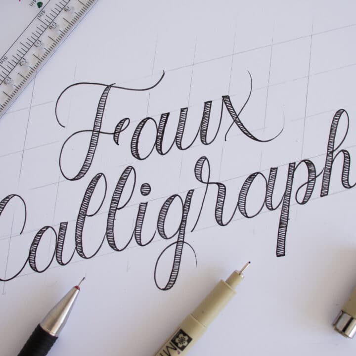 Qué es el lettering y qué lápices puedo usar para empezar a crear